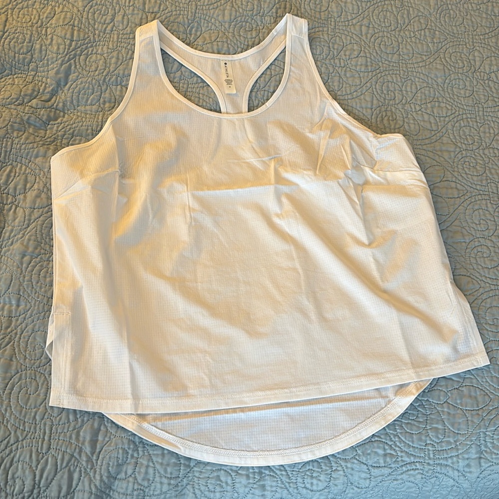 Navigate Tank in Bright White